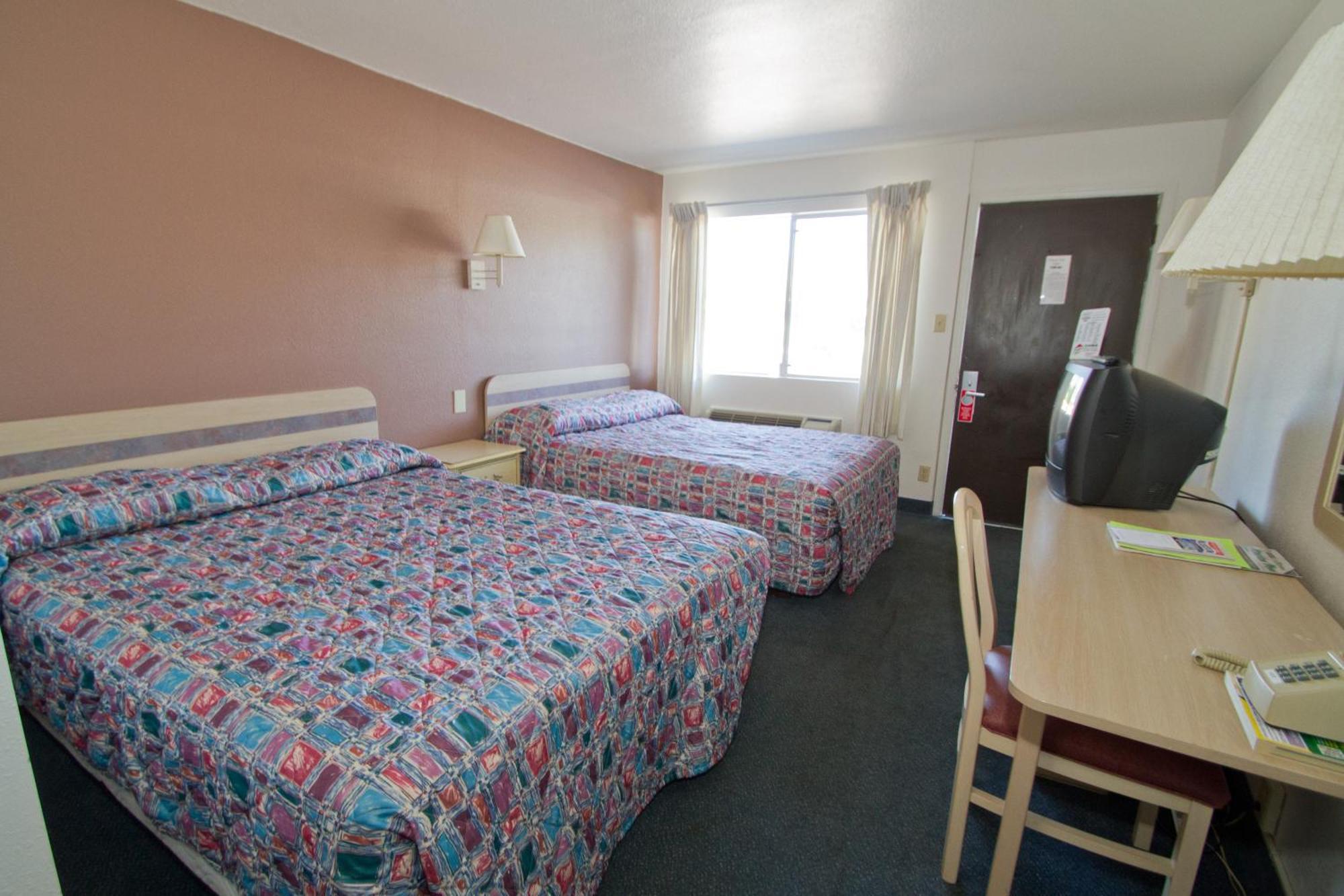 Brooks St. Motor Inn ミズーラ エクステリア 写真